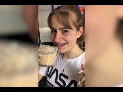 Видео: АНЯ ПОКРОВ НАБИЛА 100 ТАТУ ЗА РАЗ? ЗАЧЕМ РЕБЯТА ПЬЮТ РЫБНЫЕ КОКТЕЙЛИ? | STORIES | DREAM TEAM HOUSE