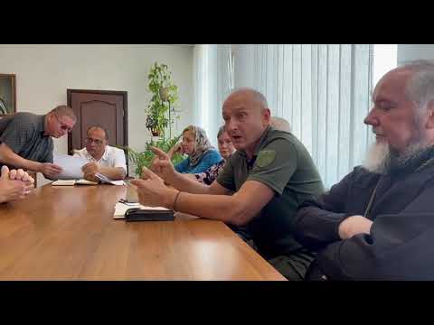 Видео: Лохвиця. 17 серпня 2023 року Зустріч у мера представників УПЦ і ПЦУ. Частина 2