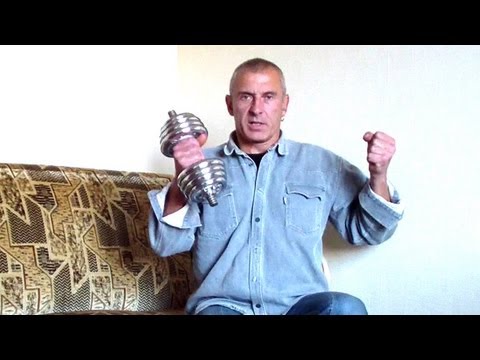 Видео: Как надо дышать в бодибилдинге