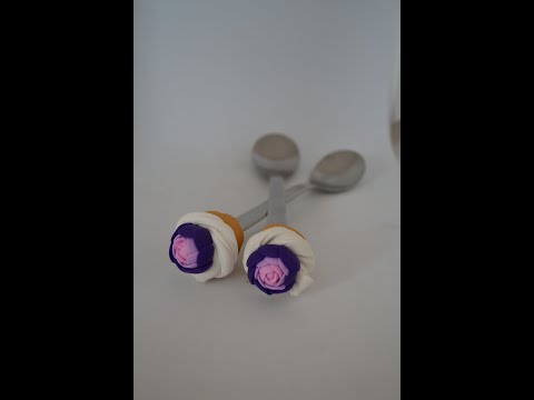 Видео: Видеоурок с полимерна глина "Как го прави Сташуна" лъжичка