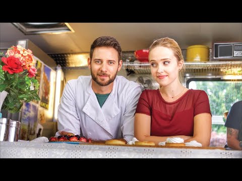 Видео: Сын миллиардера притворяется поваром, чтобы найти настоящую любовь [пересказ фильма]