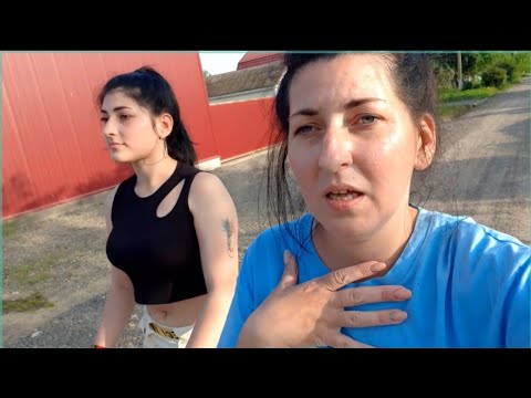 Видео: Идём в больницу..  Что сказал врач!? Кристина скучает😔 сегодня был первый экзамен😊