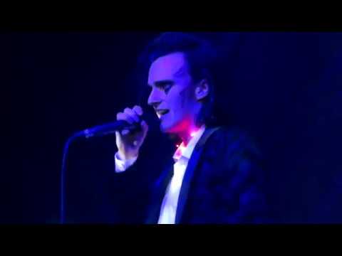 Видео: Ярослав Баярунас - Спеша в тоннелях нашей жизни, в конце один мы видим свет (Meat Loaf)