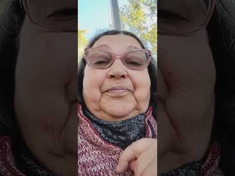 Видео: На спирката за село 