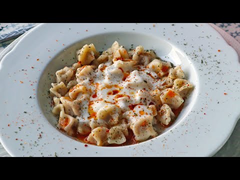 Видео: ТУРЕЦКИЙ МАНТИ / МАНТУ (Пельмени с мясом и вегетарианской начинкой)
