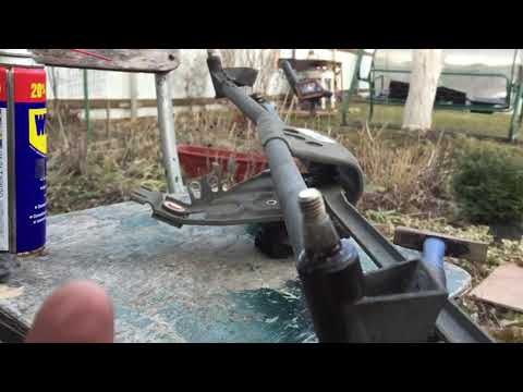 Видео: Ремонт трапеции дворника