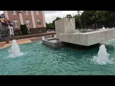 Видео: Walk in Knezha, a city in Bulgaria! Travel! Разходка в Кнежа!