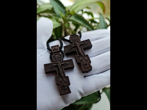 Видео: Два нательных деревянных креста из породы Эбен (сатон)