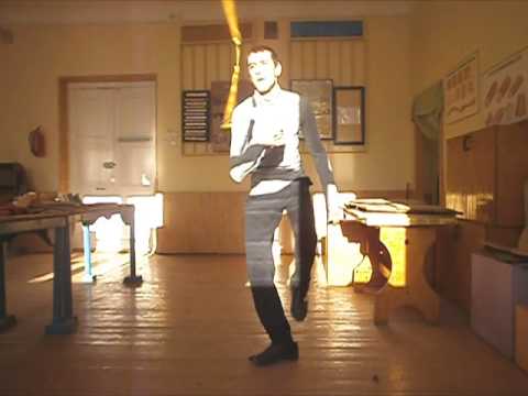 Видео: Фристайл нунчаками(Freestyle nunchaku). Продвинутые видеоуроки - мельница+развороты-подкидывания