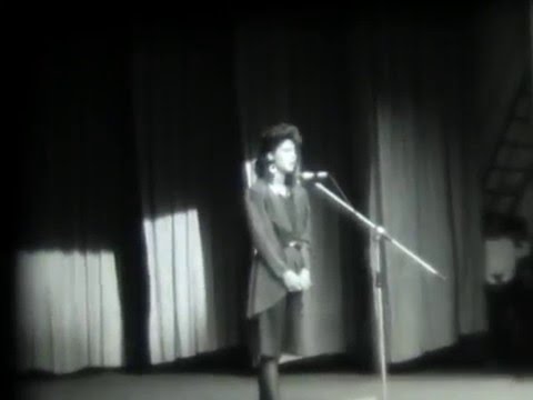 Видео: Конкурс красавиц в Нежине на киноплёнке