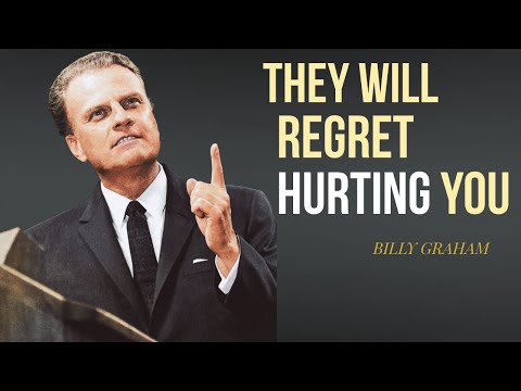 Видео: Бог заставит их пожалеть о том, что причинили вам боль | Билли Грэм | Восстань с верой