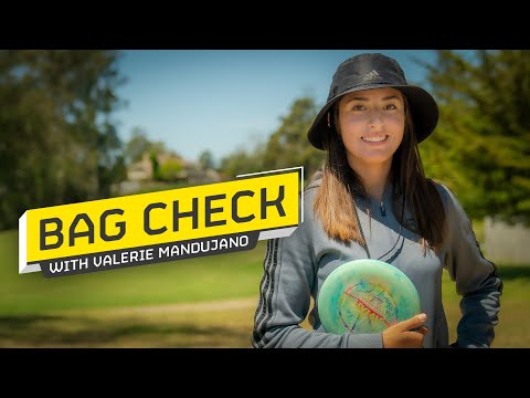 Видео: Проверка сумки: в сумке с Валери Мандухано