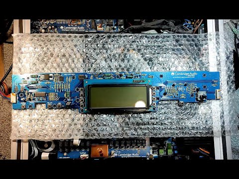 Видео: Cambridge Audio Azur 840a усилитель мощности, разборка лицевой панели, демонтаж энкодера.