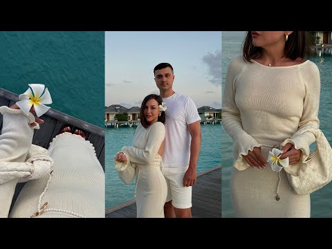 Видео: VLOG | Мальдивы 2 | Кормление акул | Ресторан на воде | Villa Park Maldives Resort 5*