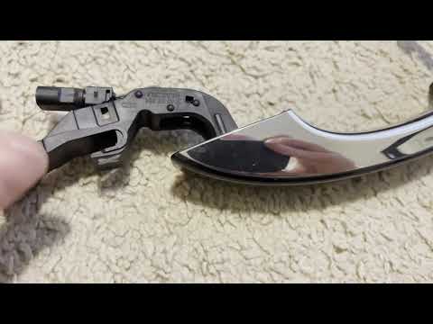 Видео: Замена внешнего освещения дверной ручки и датчика, Audi A8 D4