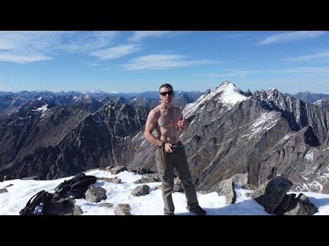 Видео: Осенние каникулы 2025. 2 серия. Пик Трехглавая южная башня.п. Аршан.