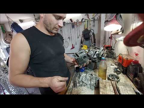 Видео: Головка Yamaha Gear 4t трёхклапальная