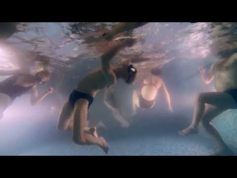 Видео: Ольга Арефьева Полюби меня. Контактная импровизация в воде Сontact improvisation in water