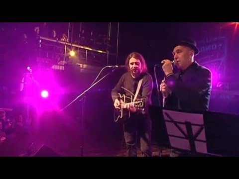 Видео: Калинов Мост и Александр Ф. Скляр - Уходили из дома