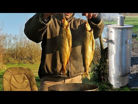 Видео: Сиг горячего копчения. Самодельная коптилня.