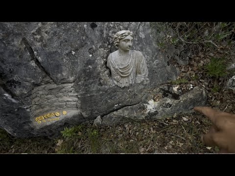 Видео: Как Был Найден Скарбный Сейф...