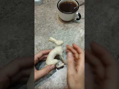 Видео: Клейстер и подвес для ватной игрушки