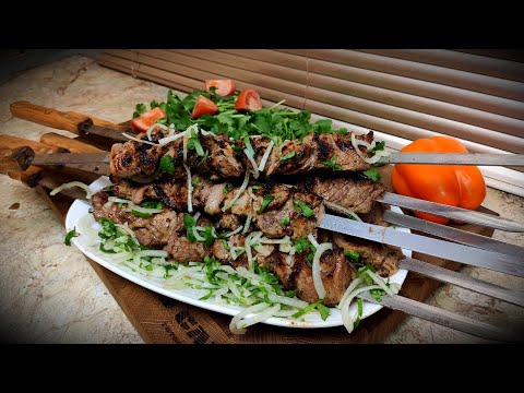 Видео: ШАШЛЫК НА КЕФИРЕ. Рецепт Сочного и Вкусного шашлыка. ENG SUB