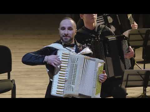 Видео: P.Frossini "Jolly Caballero" played by Yevhen Zhyla (Євген Жила) with Acco Performance Orchestra