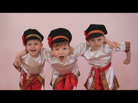 Видео: Весёлая кадриль