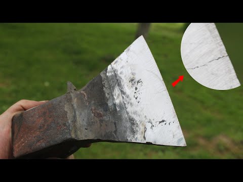 Видео: Как НЕНУЖНО закалывать топор