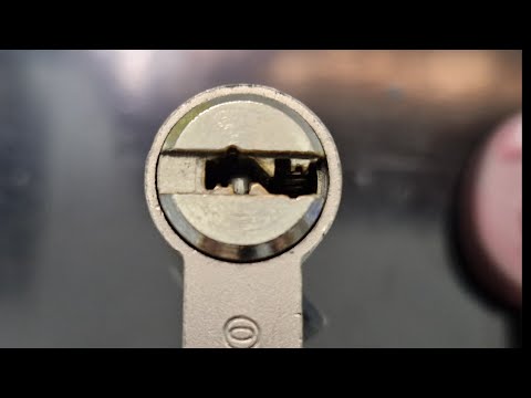 Видео: Вскрытие замка ISEO R11-R50   Viber WhatsApp Telegram +380730795285  сайт loocksmit.com