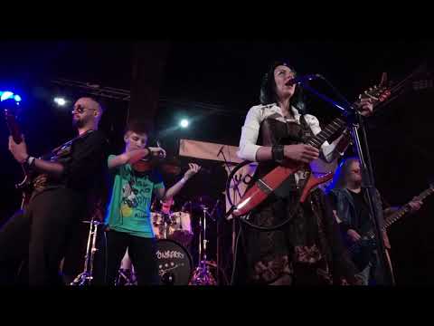 Видео: Канцлер Ги и Bregan D'Ert - Тень на стене. 28.06.2019 Клуб "Glastonberry"