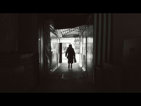 Видео: Это НОРМАЛЬНО, когда улицы зовут снимать! | Street Photography POV