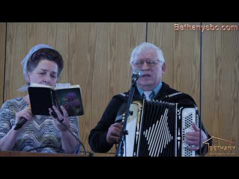 Видео: Я ЛЮБЛЮ СТАРИКОВ -  Иван и Вера Рыбаковы