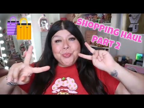 Видео: Коллективный шопинг, часть 2 #juicycouturebags #marshalls #burlington #girlyhaul #shoppinghaul
