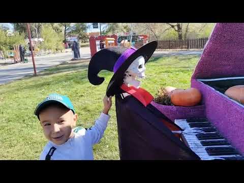 Видео: Хэллоуин.