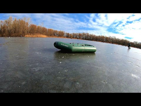 Видео: Хто зможе зайти на лід, того вся риба! Весняні батони.