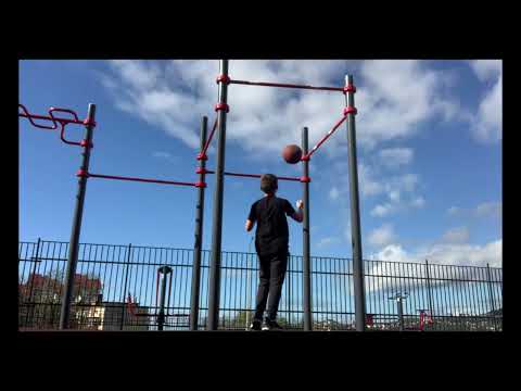 Видео: Челендж с баскетбольным мячом