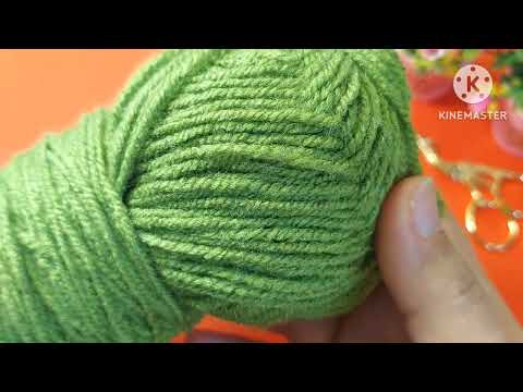 Видео: Как связать прямоугольную женскую шаль крючком характерным ажурным узором поэтапно для начинающих.