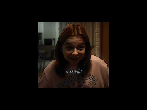 Видео: реакция бывшых учитель блум на её