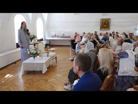 Видео: «Молитвы светлая лампада». Беседа о. Артемия Владимирова. Высокопетровский монастырь. 070724.