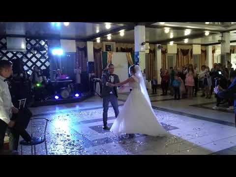 Видео: Перший весільний танець Оксана та Міша❤️