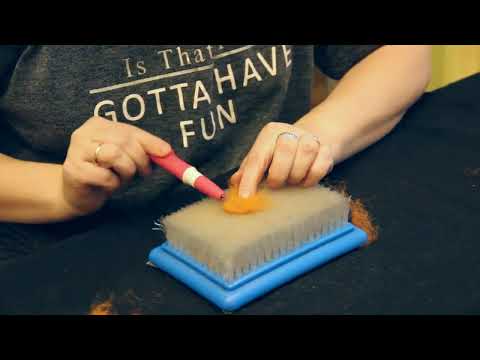 Видео: Валяем котика. Сухое валяние игрушки.