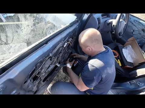 Видео: Замена штатной акустики в Hyundai matrix на Dl audio raven 165