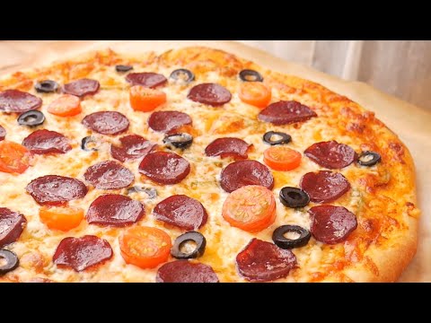 Видео: Как приготовить тесто для пиццы без замеса (версия на 1 час или на ночь / легкая домашняя пицца)