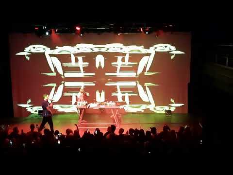 Видео: Кровосток - Амфибия (Прага 02.11.2024) Live