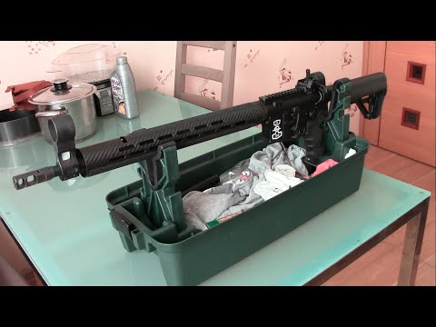 Видео: Обзор винтовки AR-15 стандартного класса IPSC (практическая стрельба)