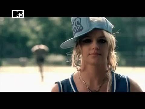 Видео: «Кто круче?»: Кристина Агилера vs. Бритни Спирс