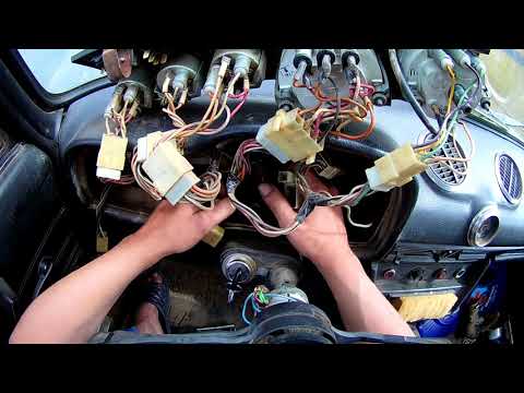 Видео: ВАЗ 2106 ЗАМЕНА ПОДРУЛЕВЫХ ПЕРЕКЛЮЧАТЕЛЕЙ