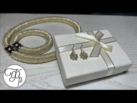 Видео: Серьги из бисера за 10 минут. Для новичков бисероплетения - быстро и просто